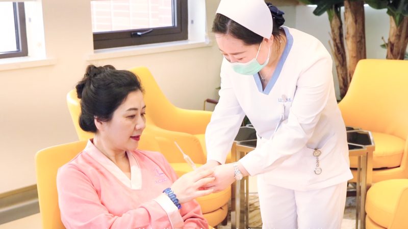 选择婚前妇科体检机构时，应注意以下几点：